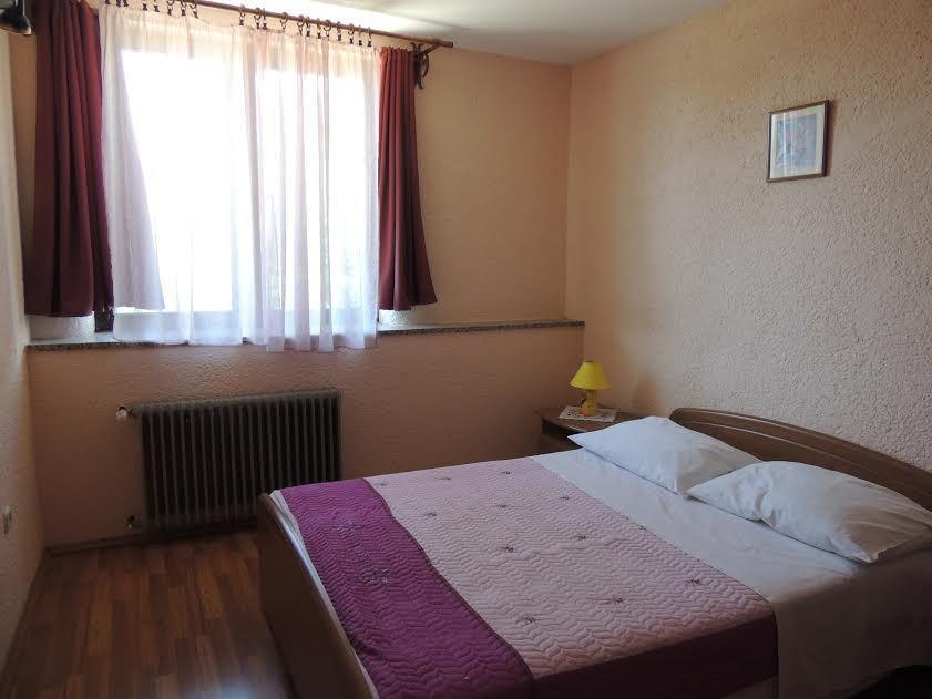 Apartment Nela Бале Екстер'єр фото