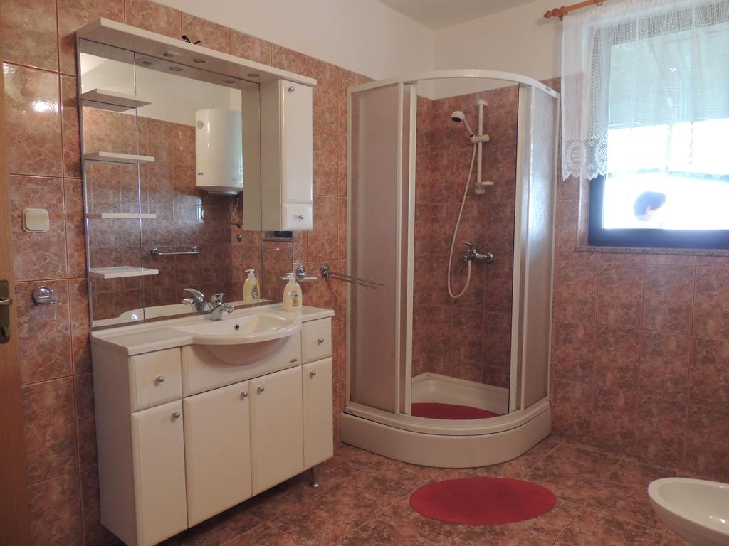 Apartment Nela Бале Екстер'єр фото